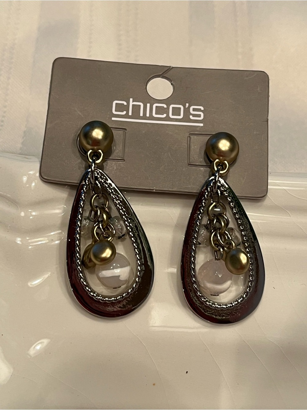 Chicos White Wave earrings